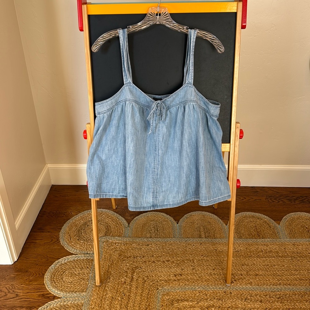 Gap Top